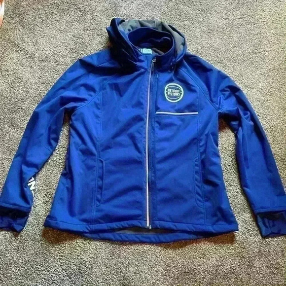 GIII NBA for her Detroit Pistons jacket - Picture 1 of 9